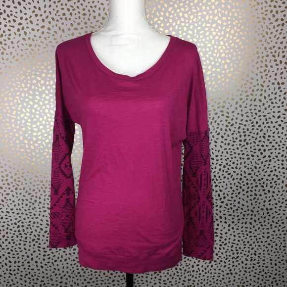 PINK Victoria's Secret Tops - 🍉PINK Victoria’s Secret Long Sleeves Tribal Top